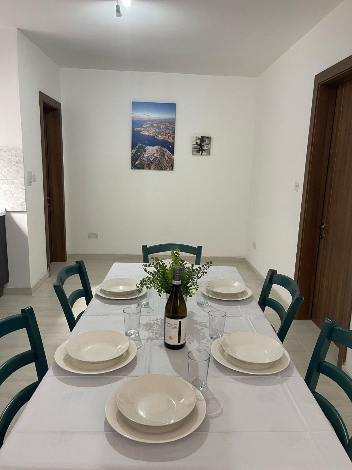 Coral Cove Comfort Room 2 St. Paul's Bay Bagian luar foto